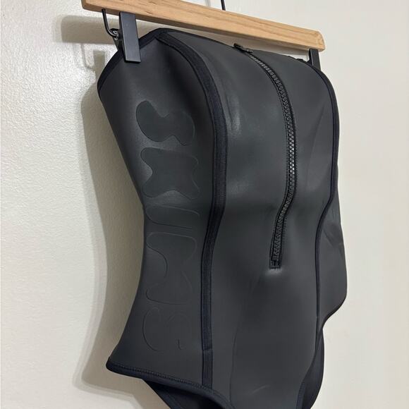 NWT SKIMS Rubberized Scuba Swim Strapless One Piece in Onyx - Size M - Picture 6 of 12